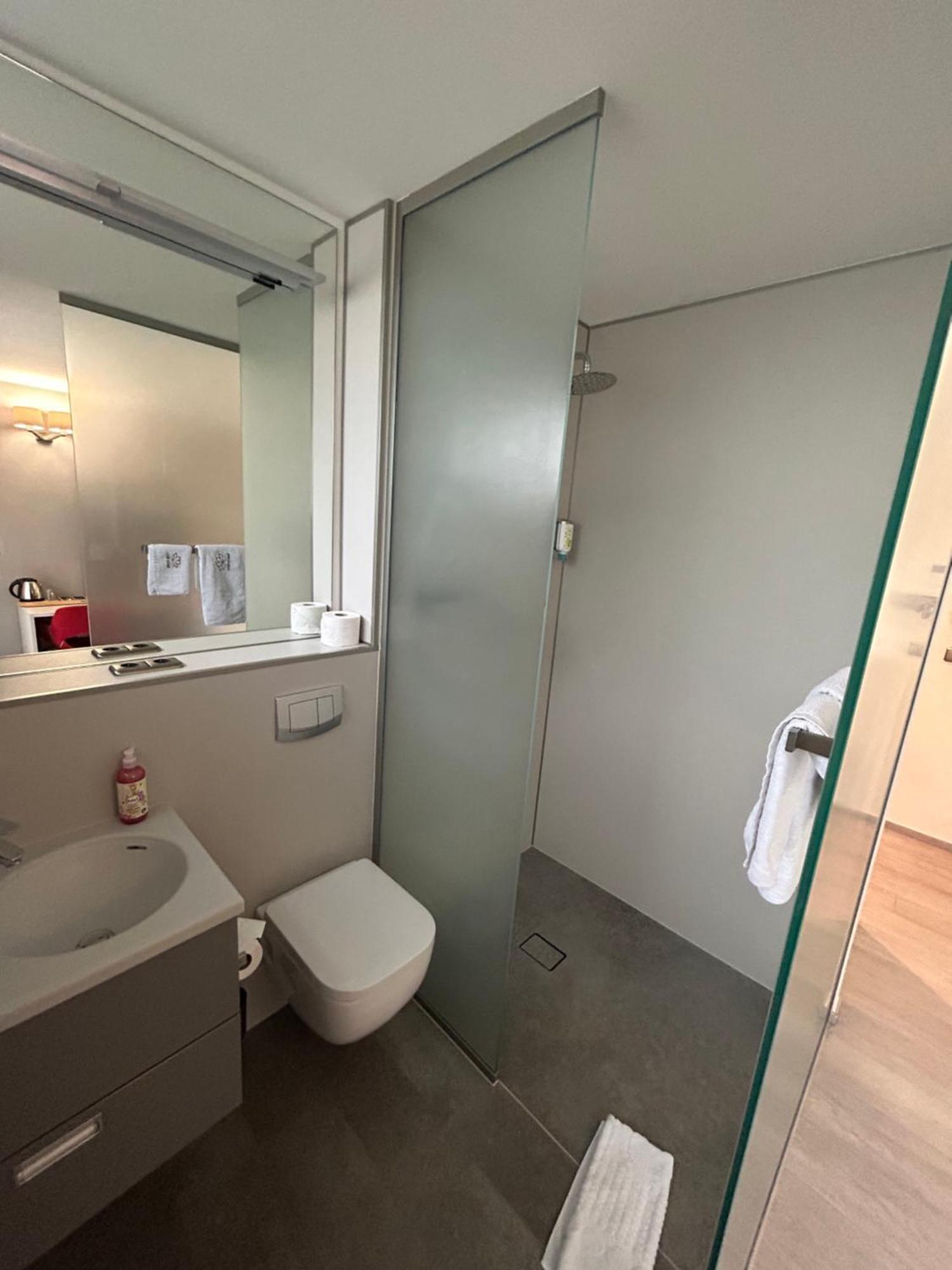 Hotel Garten บอนน์ ภายนอก รูปภาพ