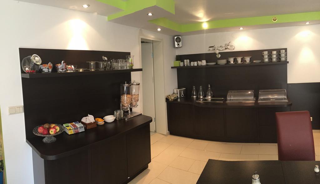 Hotel Garten บอนน์ ภายนอก รูปภาพ