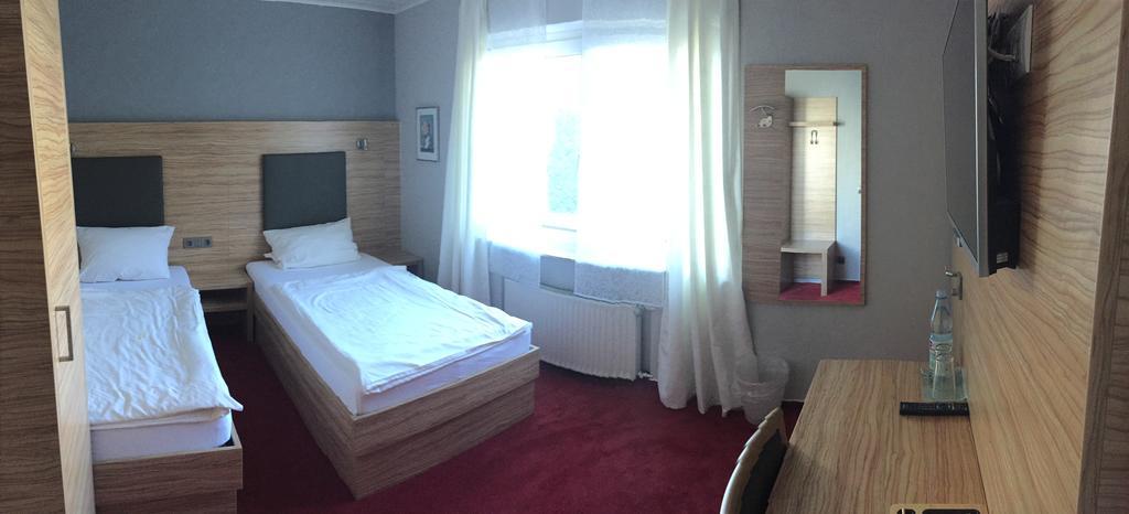 Hotel Garten บอนน์ ภายนอก รูปภาพ