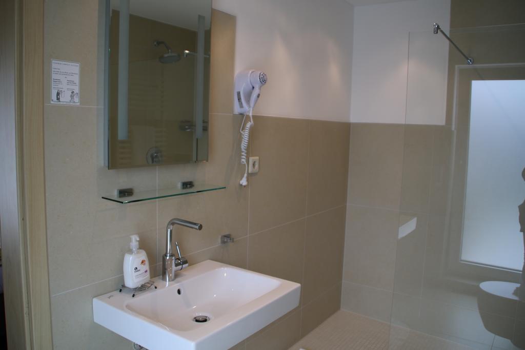Hotel Garten บอนน์ ภายนอก รูปภาพ