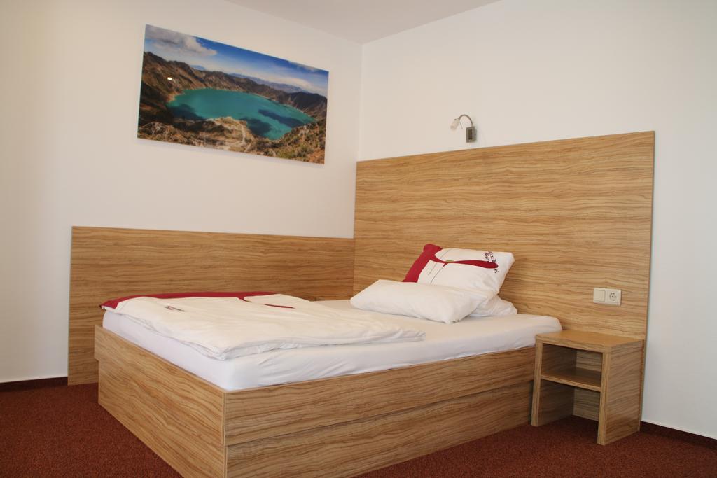 Hotel Garten บอนน์ ภายนอก รูปภาพ