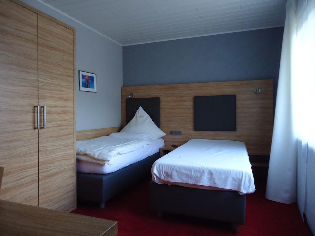 Hotel Garten บอนน์ ภายนอก รูปภาพ